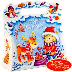 Детский новогодний подарок в картонной упаковке весом 1000 грамм по цене 740 руб в Саратове